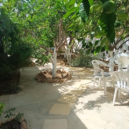 Appartamento Magnolia Senses Kini Esterno foto
